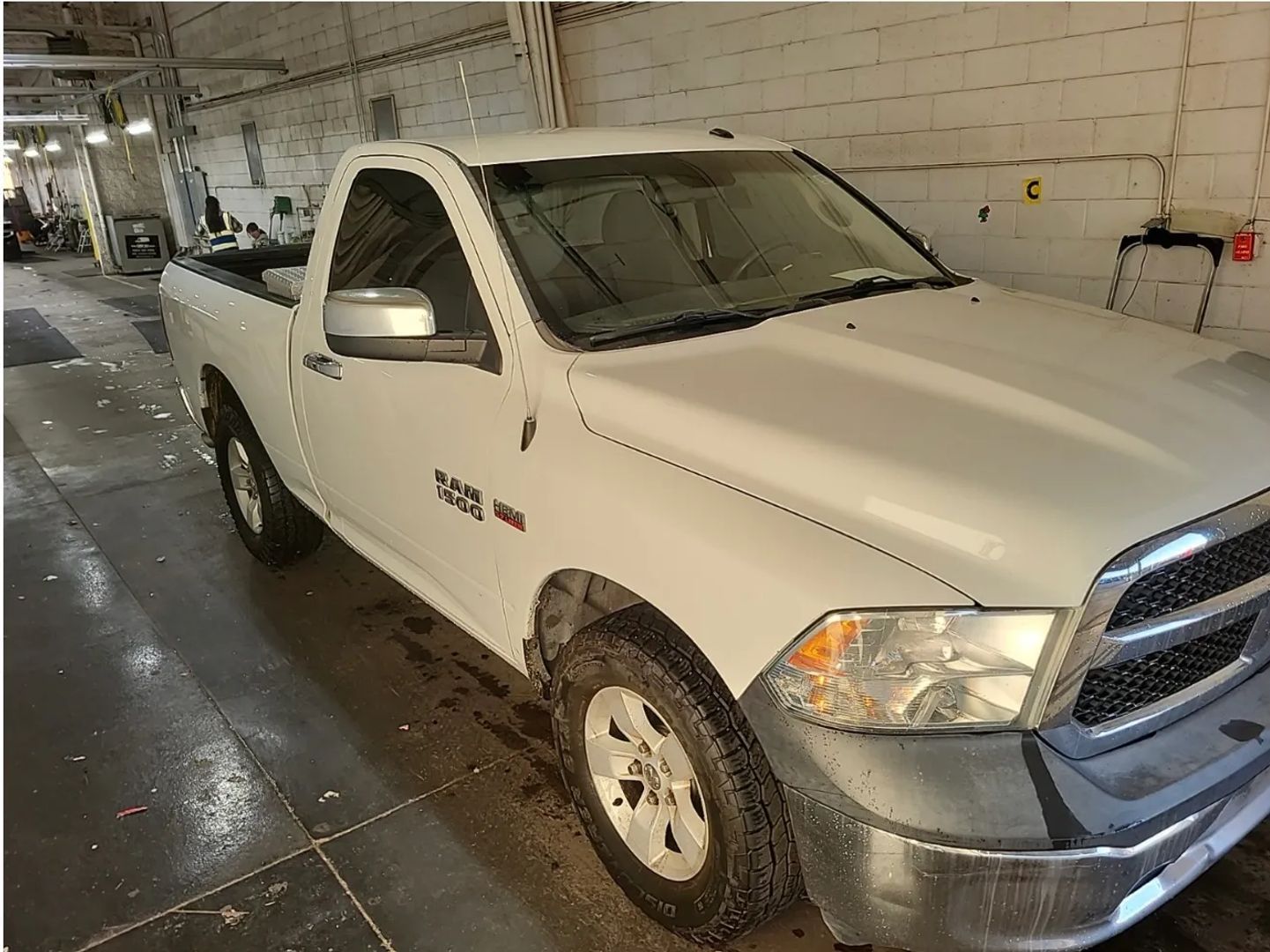 ram ram 1500 pickup 2018 3C6JR6AT0JG244743 image